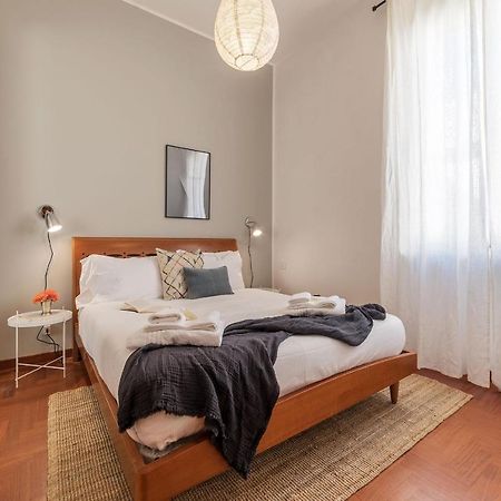 Lively Roma Trastevere Renovated Apartment - FromhometoΡώμη Εξωτερικό φωτογραφία