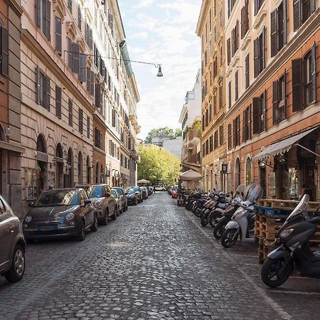 Lively Roma Trastevere Renovated Apartment - FromhometoΡώμη Εξωτερικό φωτογραφία