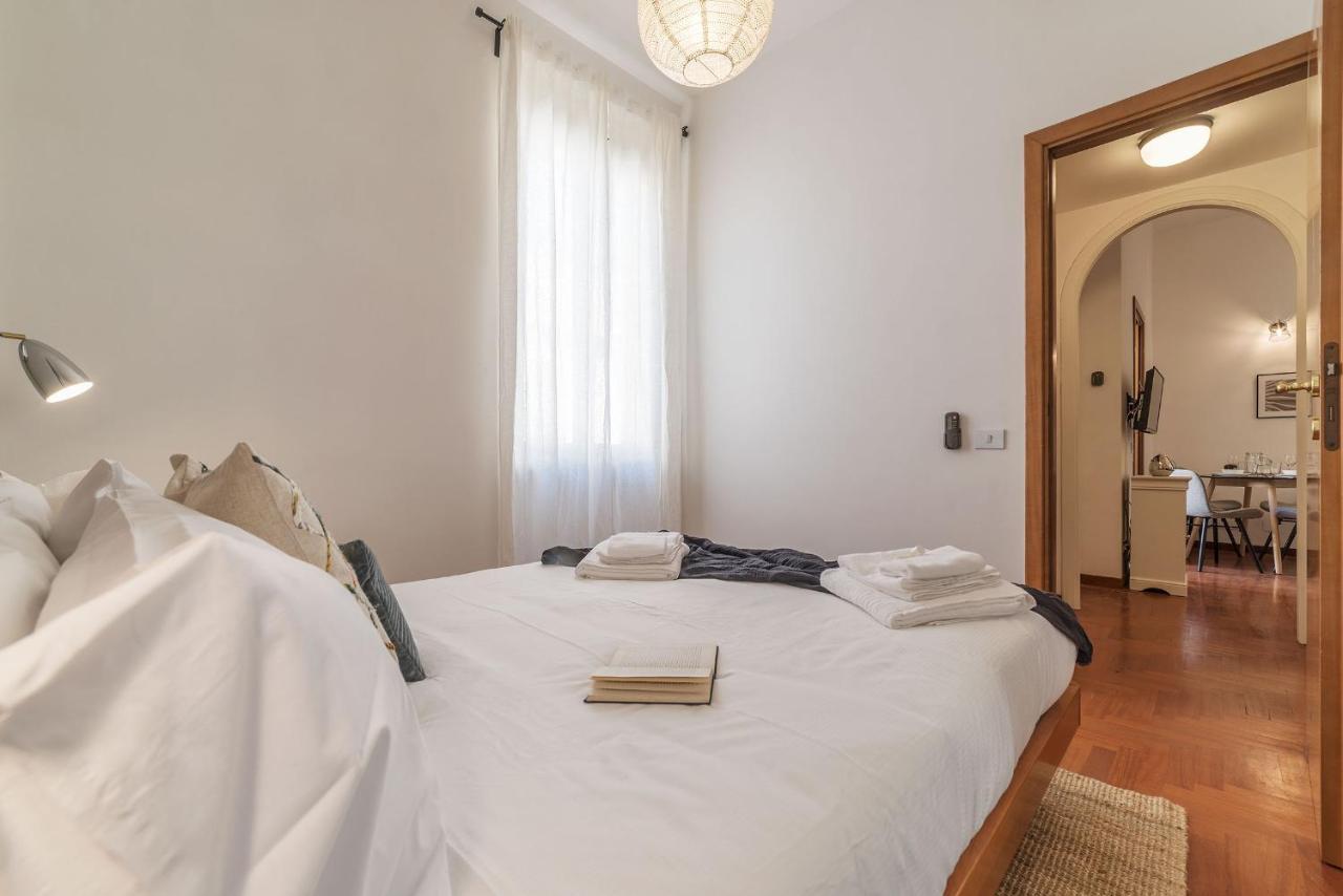 Lively Roma Trastevere Renovated Apartment - FromhometoΡώμη Εξωτερικό φωτογραφία
