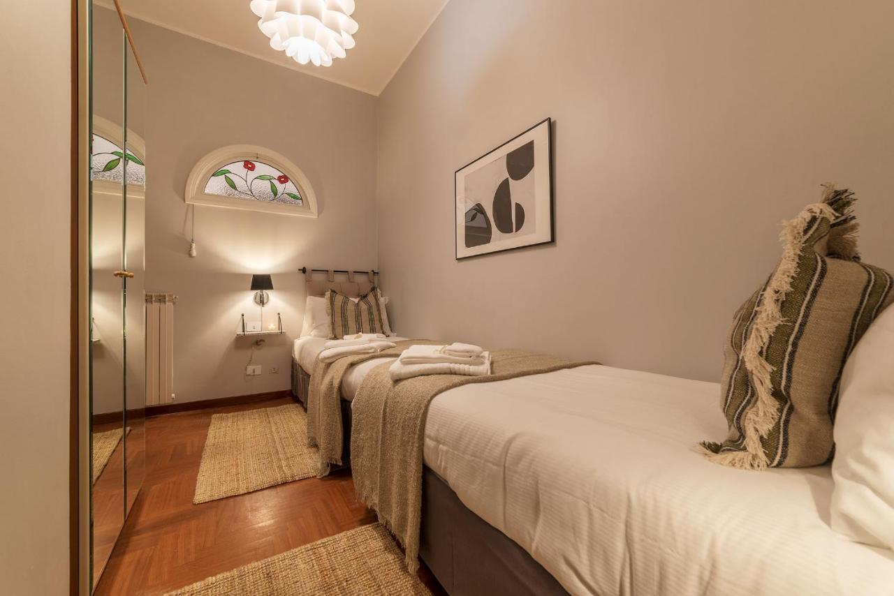Lively Roma Trastevere Renovated Apartment - FromhometoΡώμη Εξωτερικό φωτογραφία