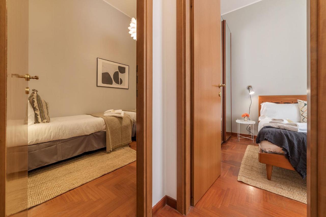 Lively Roma Trastevere Renovated Apartment - FromhometoΡώμη Εξωτερικό φωτογραφία