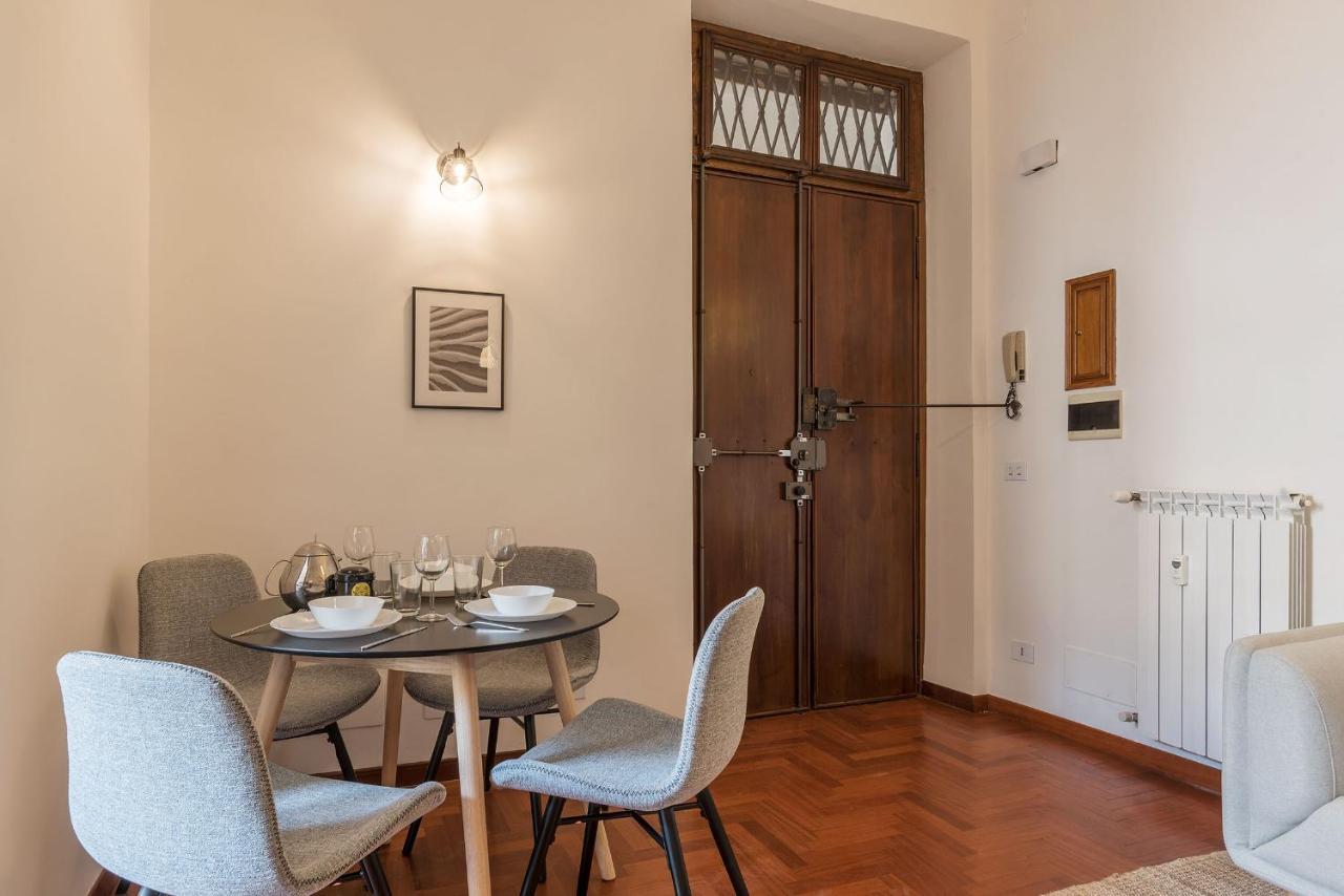 Lively Roma Trastevere Renovated Apartment - FromhometoΡώμη Εξωτερικό φωτογραφία